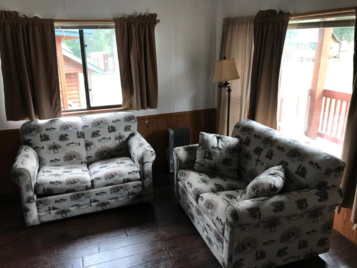 Gwin'S Lodge & Roadhouse Cooper Landing Экстерьер фото