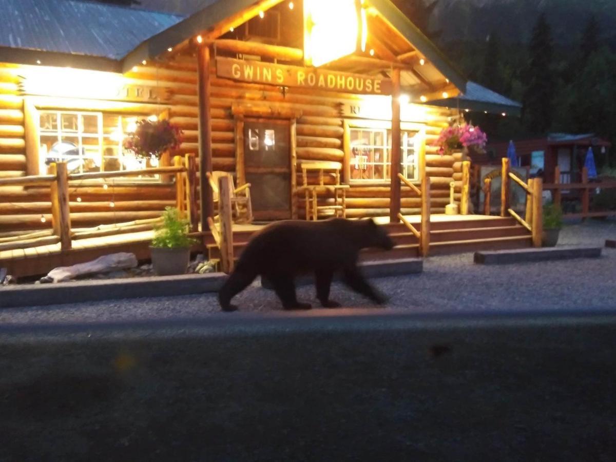 Gwin'S Lodge & Roadhouse Cooper Landing Экстерьер фото